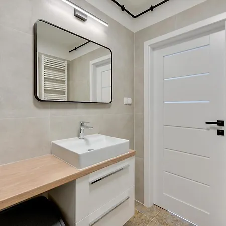 Chwarzno Iii Apartment