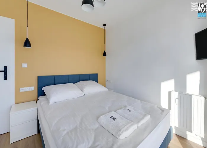 Chwarzno Iii アパート